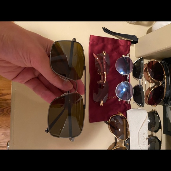 Salvatore Ferragamo sunglasses. - Picture 4 of 4